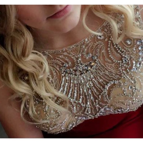 Red sequence Prom Dress - Picture 2 of 5